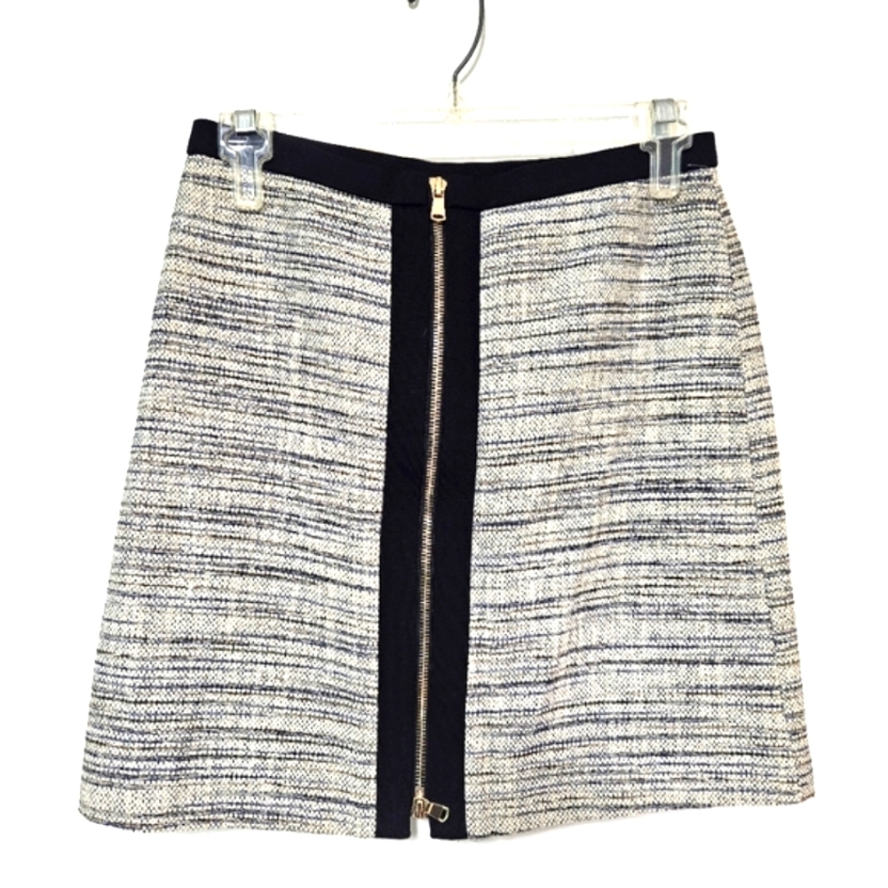 Ann Taylor Mini  Skirt Women's Size 2P - Picture 2 of 12